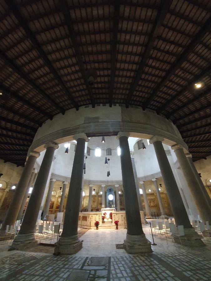 Mini Appartamento Colosseo Rom Exterior foto